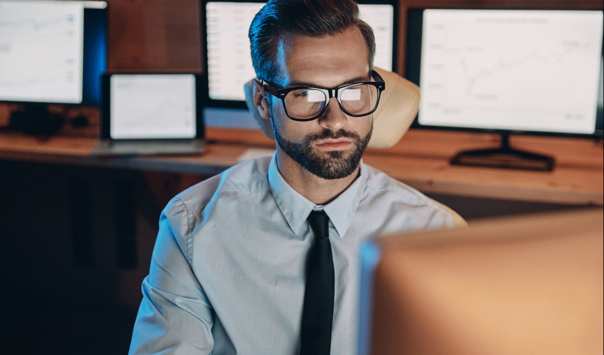 Aumente a segurança do acesso remoto limitando conexões por país (Geo-Block), horário de trabalho e dispositivo. Descubra como o TSplus Advanced Security reduz a superfície de ataque do seu servidor.